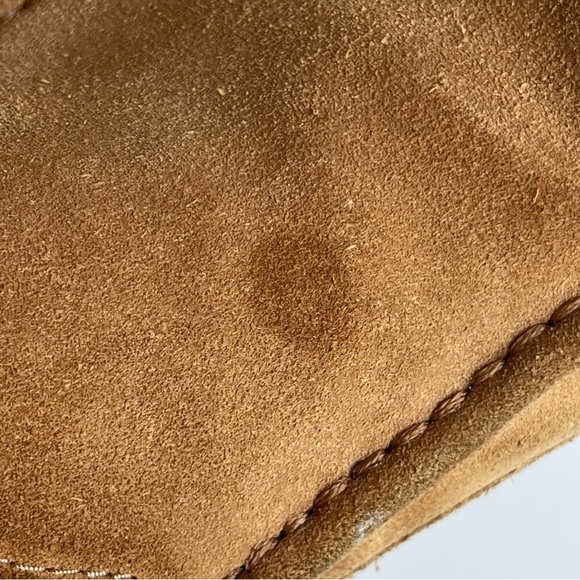 UGG Ascot Slippers size 9.0 - Picture 11 of 13